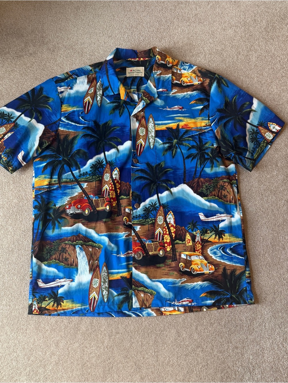 Royal Hawaiian Creations XL Short Sleeve with pocket NWOT